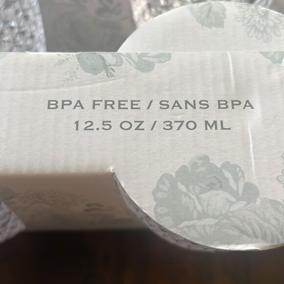 NWT Shabby Chic 2 sets of 4 acrylic drinkware 12.5 oz cups with hexagonal design - Picture 5 of 6